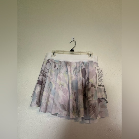 Lululemon court rival skirt size 12 NWT - Picture 2 of 8